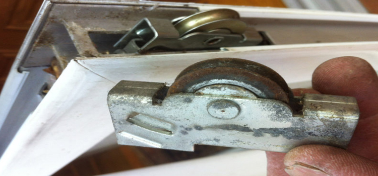 screen door roller repair in Redlands